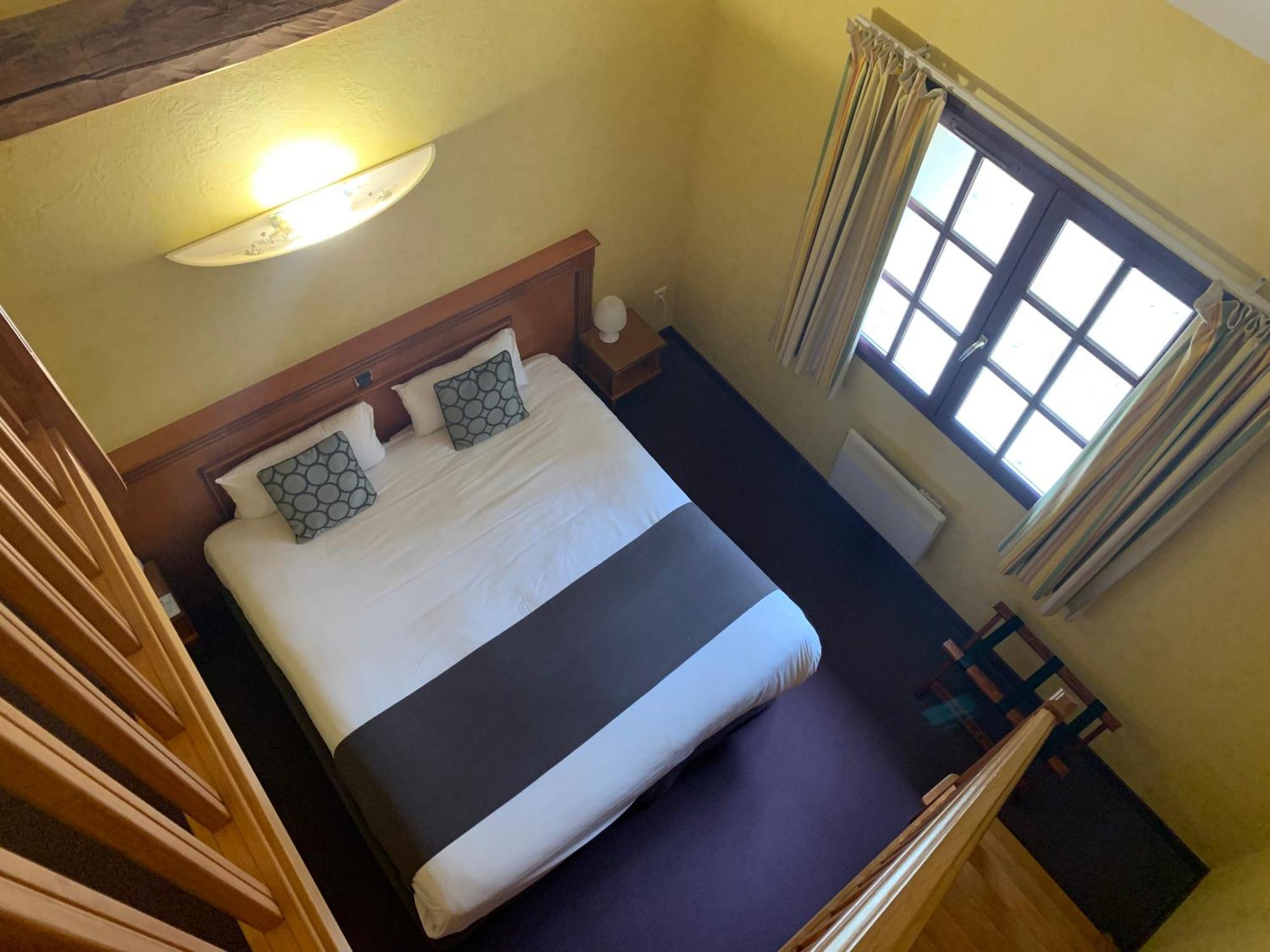 Logis Hotel Restaurant Le Moulin De La Coudre Venoy Ngoại thất bức ảnh