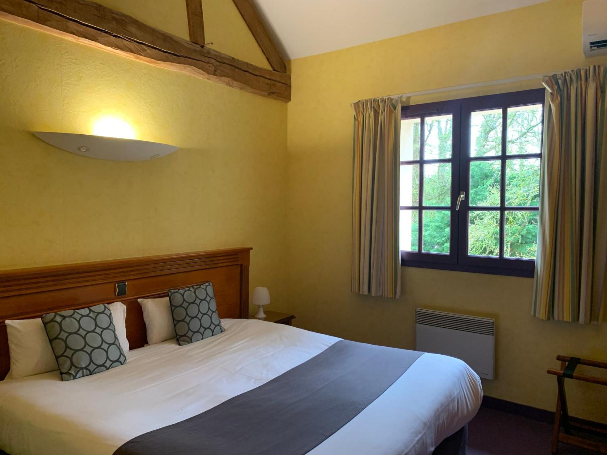 Logis Hotel Restaurant Le Moulin De La Coudre Venoy Ngoại thất bức ảnh