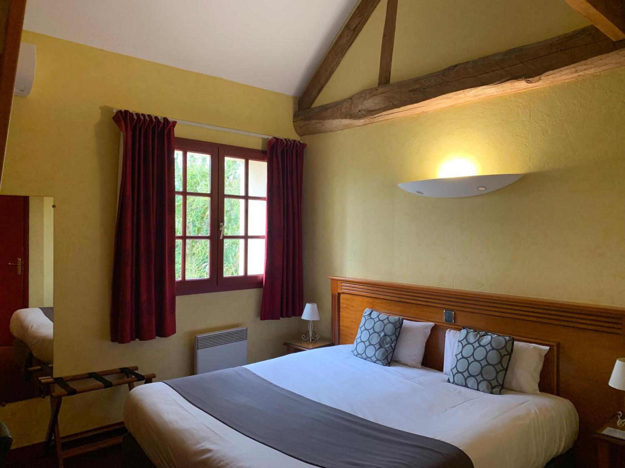 Logis Hotel Restaurant Le Moulin De La Coudre Venoy Ngoại thất bức ảnh